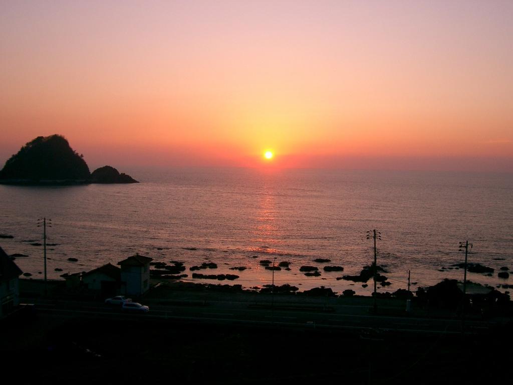 Hotel Sun Resort Shonai Tsuruoka Quarto foto